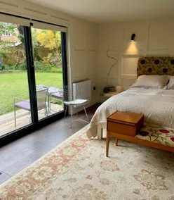 Peckham Farm Hideaway. An unforgettable secret. - Image 3