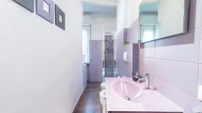 [Améthyst] Elegance within walking distance of downtown - Image 3