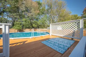 Logan Lodge: *Pool House* 4 Bedrooms 3 Bathrooms - Image 5