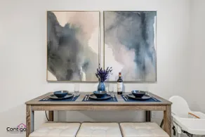 Starlight Suite | Modern 2BR Near DT & University! - Image 2