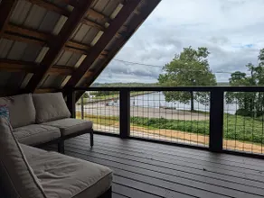Waterfront Kentucky Lake Home In Springville TN - Image 3