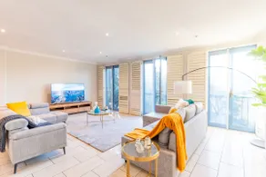 Luxury Penthouse with Natural Light - Image 1