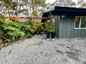 Kolea Cottage - 5 Minutes to Volcano National Park - Image 3