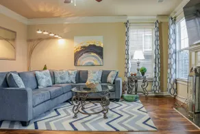 5BR/3 BA w/office + 1Gbps AT&T fiber - Image 3