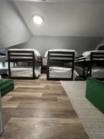 Luxury Stay for 12 • Ideal For Families! - Image 3