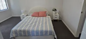 Luxurious new 5 bedroom house and Double garage - Image 4