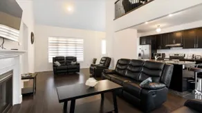 Modern Bay Vista Getaways - Image 2