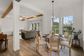 Lake Bowen Family Home, Pet Friendly, Sleeps 8 - Image 5