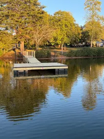 Lake Bowen Family Home, Pet Friendly, Sleeps 8 - Image 3
