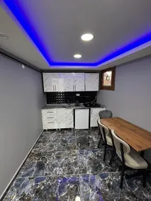 Deluxe Quenn Suite 1 - Image 3