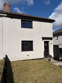 Modern 3 bed house in Dudley - Image 2