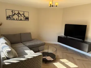 Modern 3 bed house in Dudley - Image 4