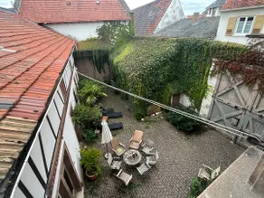 An artist's courtyard opens its doors - Image 2
