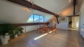Charming Attic Suite with Lake View – 2 BR - Image 2