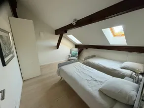 Charming Attic Suite with Lake View – 2 BR - Image 5