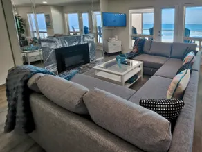 Modern Coastal Escape Breathtaking Ocean - Image 2