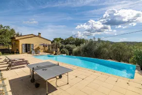 Charming Home with Private Pool - Image 3