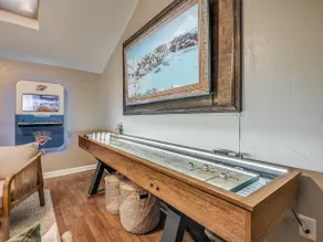 Epic Family Game House - Arcade + Fire Pit - Image 3