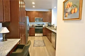 Modern 3BR Nampa Home • Sleeps 10 • Smart TVs - Image 4
