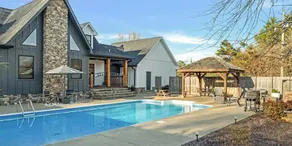 Ramblers Rest with Swimming Pool - Image 2