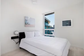 Peaceful City Stay, Calm Vibes in a Cozy - Image 5