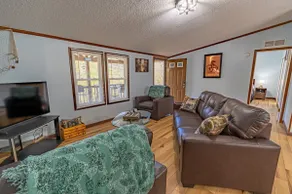 Beech Grove River Retreat - Image 3