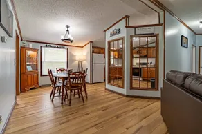 Beech Grove River Retreat - Image 4