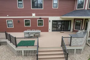 Modern Oasis • Gather & Unwind •4 Miles to Madison - Image 4