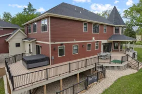 Modern Oasis • Gather & Unwind •4 Miles to Madison - Image 5