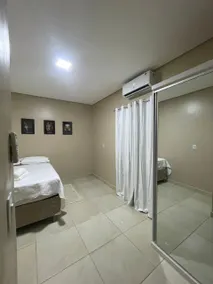 Privileged house - Image 4