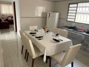 Your retreat: 3 bedrooms, living room and 6-car garage - Image 3