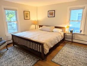 3+ Beds 2 Baths, 3 Min Walk to Main St & Trails - Image 2