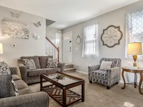 Charming 3BR/2BA Retreat w/ King Bed & Fenced Yard - Image 5