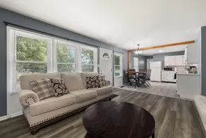 Little Blue Haven - Cozy 3BR w/ Yard - Image 3