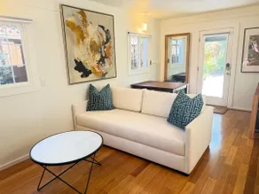 Private Cottage near Redwood City and San Carlos Downtowns - Image 2