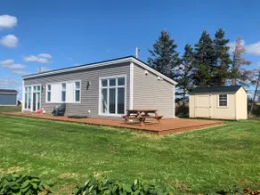Brand new spectacular beachfront cottage on PEI - Image 3