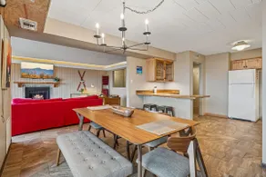 Seven Springs, 2BR, Sleeps 8, Free Shuttle, Pool - Image 3