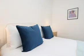 Large Group Stay | Sleeps 16 • 6 Bedrooms - Image 2