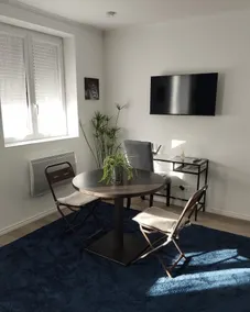 Cozy*Near La Défense/Paris* Double bed or 2 beds - Image 5