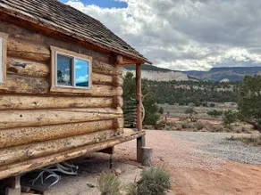 Lion Mountain Retreat North - Image 3