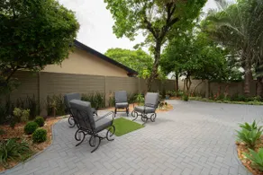 Contemporary house minutes from San José beach - Image 5