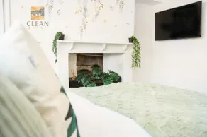 1 Bed Beauty With Parking By Clean Break - Image 4