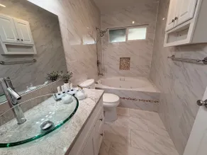 Clean & Stylish 2BR • Near Village • Superhost - Image 4