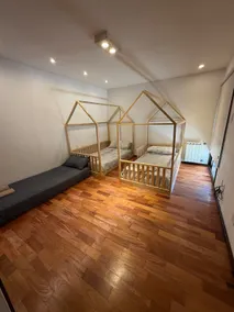 Exclusive and Luxurious Lakefront Apartment - Image 5