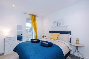 Modern 3-Bed House | Pool Table | Free Parking - Image 2