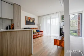 The Perfect Townhouse - Image 5