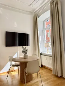 Historic loft near Marienplatz & Central Station - Image 3