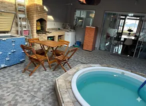 Duplex house in front of the beach in a gated community - Image 5