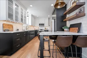 Downtown Muncie | Luxe Loft, Spa Bath, 1 Bed, BSU - Image 3