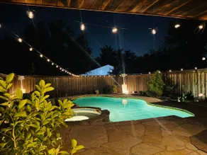 The Breeze Stylish Home - Heated Pool - Image 4